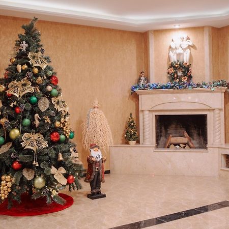 Natali Hotel Боржоми Экстерьер фото