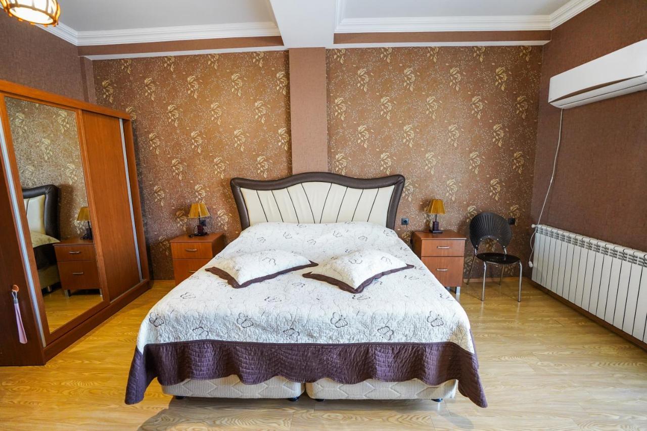 Natali Hotel Боржоми Экстерьер фото