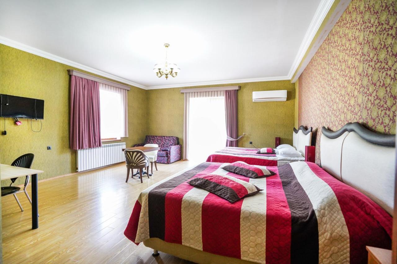 Natali Hotel Боржоми Экстерьер фото