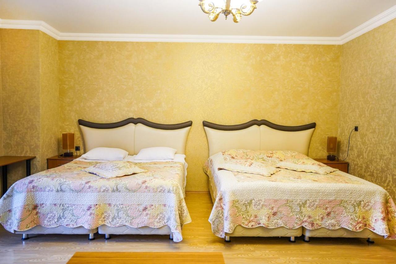 Natali Hotel Боржоми Экстерьер фото