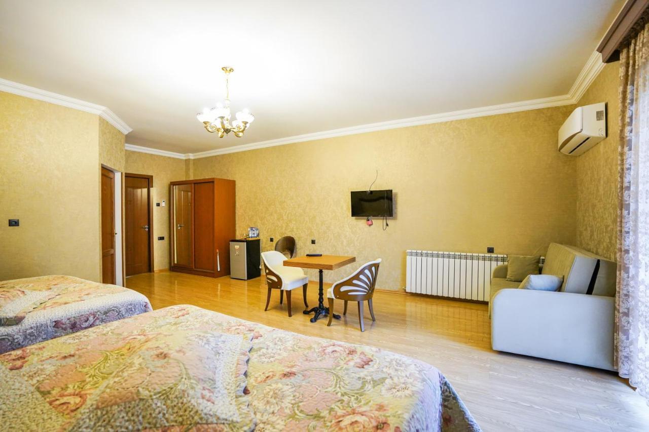 Natali Hotel Боржоми Экстерьер фото